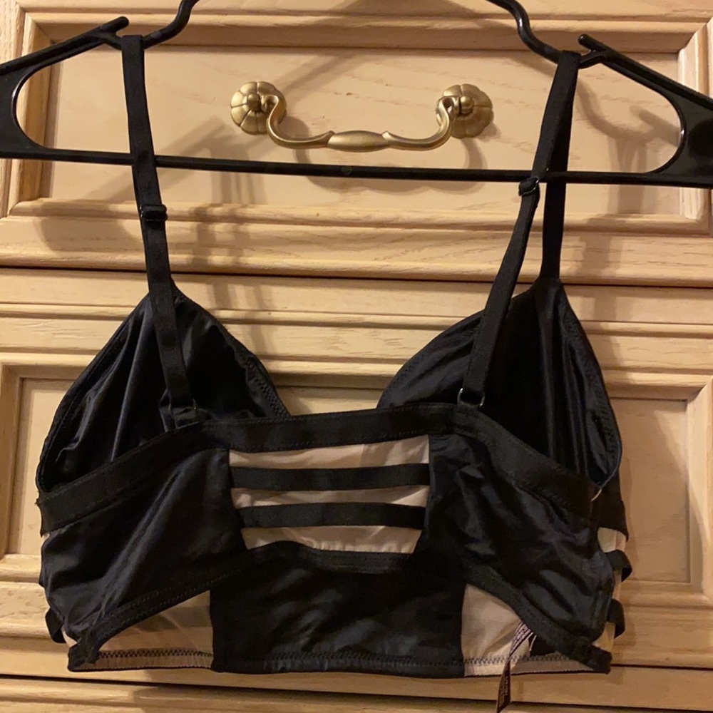 Victoria Secret Satin Bralette - Picture 5 of 7